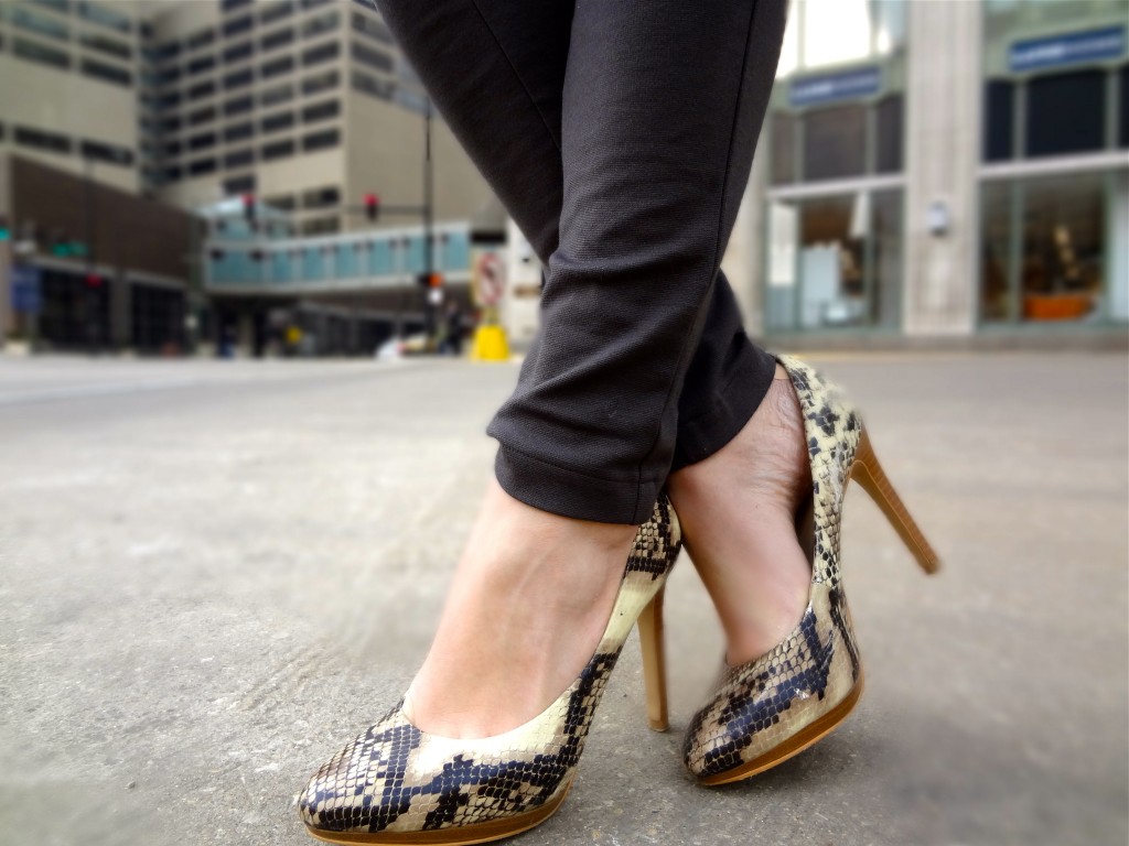 snakeskin shoes, shake print shoes, animal print shoes, animal print pumps, cheap snakeskin, 