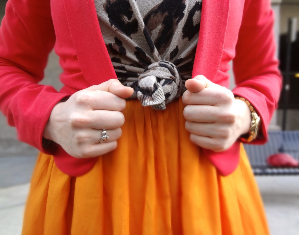 leopard print top, how to wear leopard print, color block outfit, color blocking outfit, orange shoes, orange color block, orange and leopard