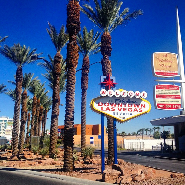 downtown-las-vegas-sign