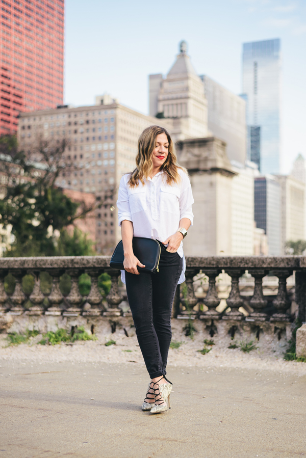 black-jeans-and-white-boyfriend-blouse