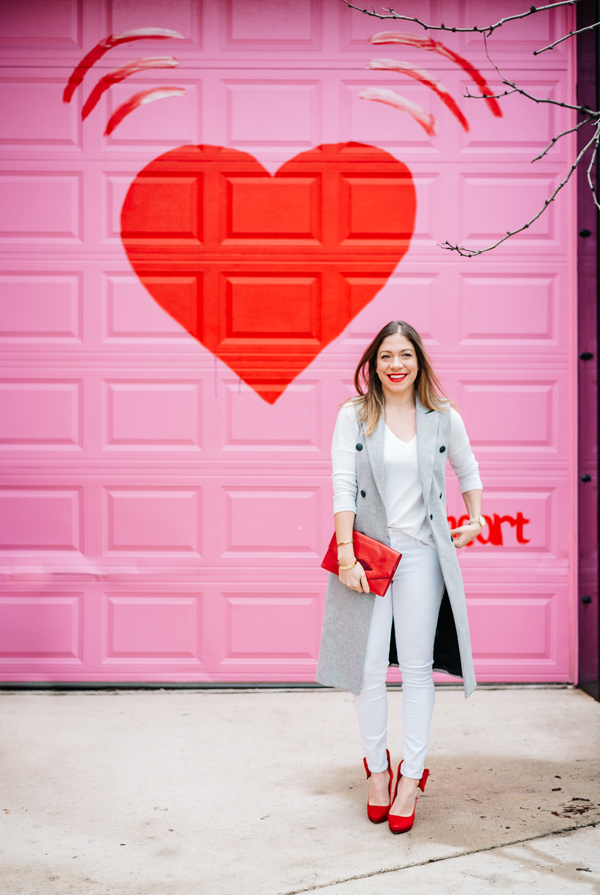 cute-outfit-for-work-on-valentine's-day