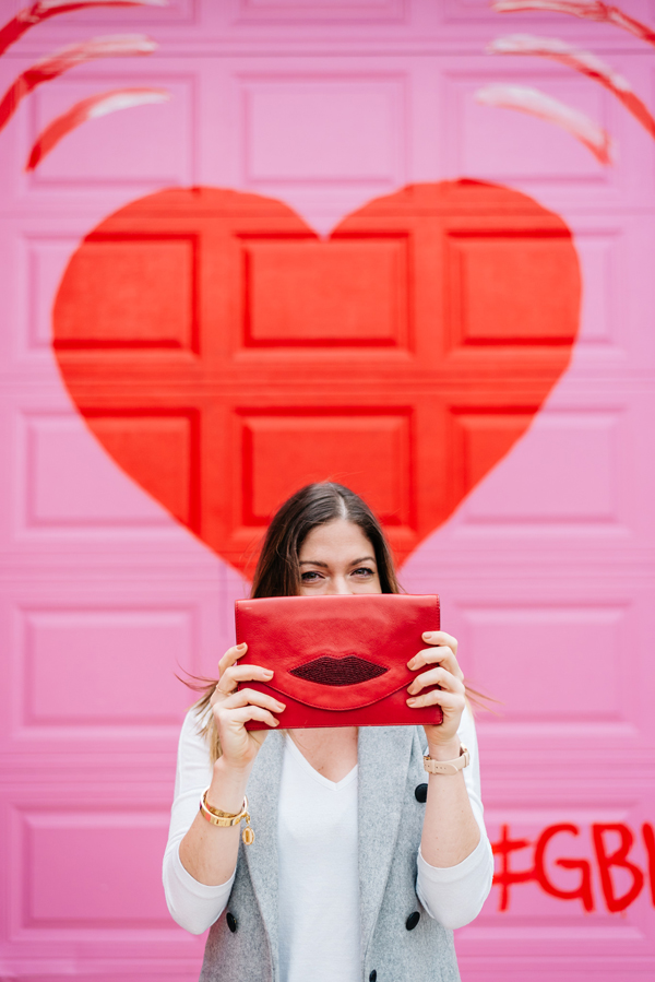 pink-heart-wall-in-chicago