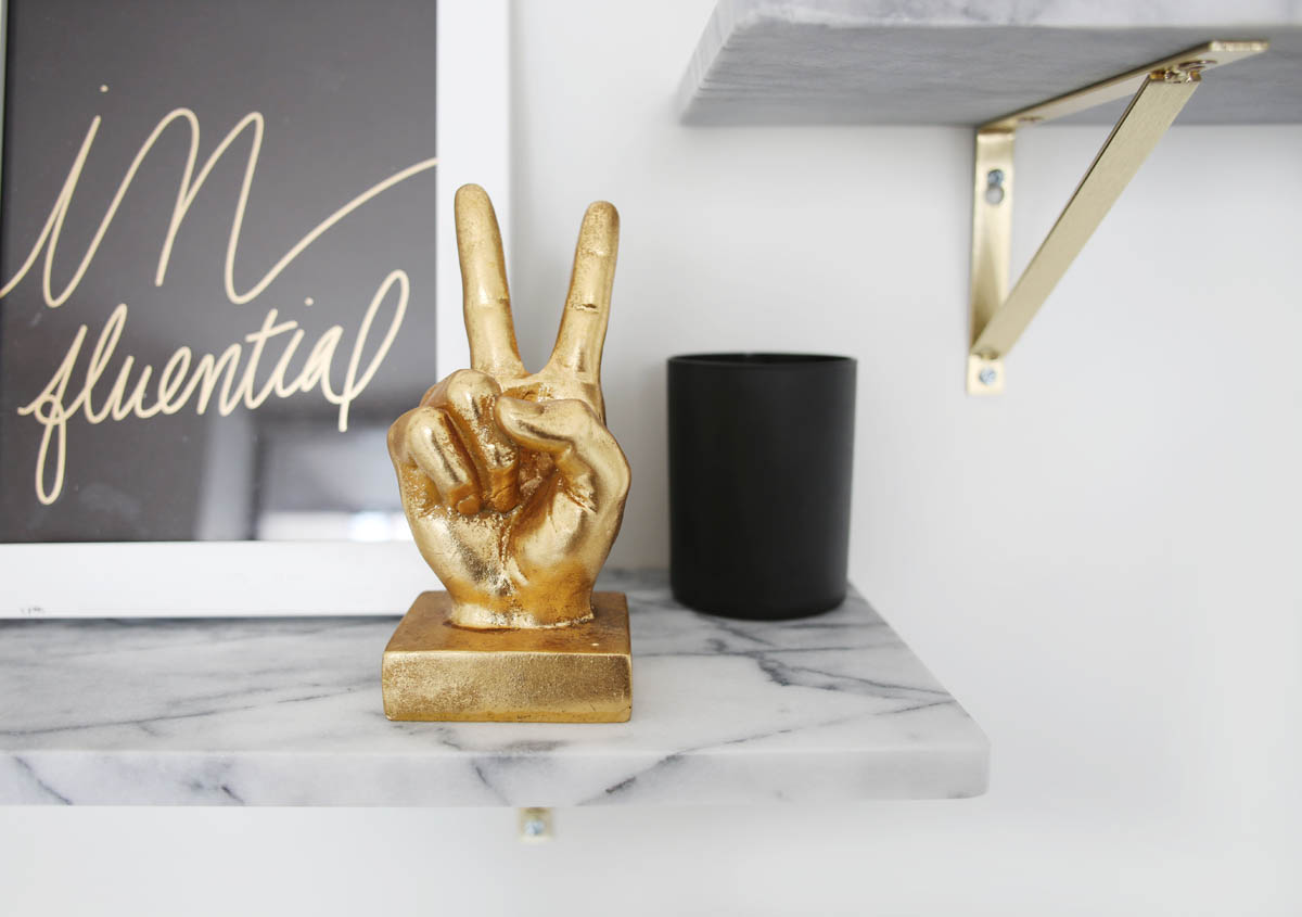 peace finger gold statue home office decor